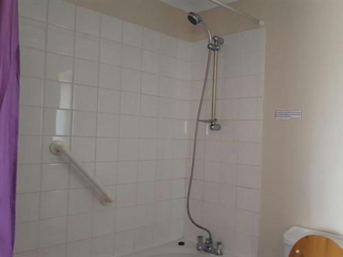 A35 Pit Stop Rooms Axminster Room photo